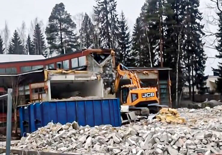 Purku_teeriniemi_vaasa teeriniemi päiväkoti purkaaminen koko talo purku, tiili